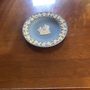 Wedgewood Blue small decorative plate
